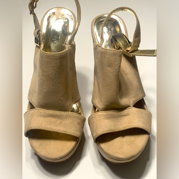 Carlos by Carlos Santana Becca Wedge Sandal - Picture 7 of 12